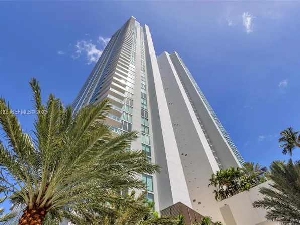 2900 NE 7th Ave Unit 402, Miami, FL 33177