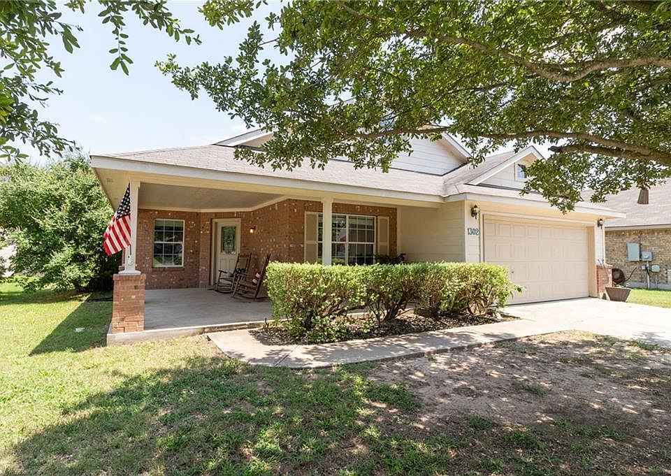 1st image of 1302 Creek Bend Cv