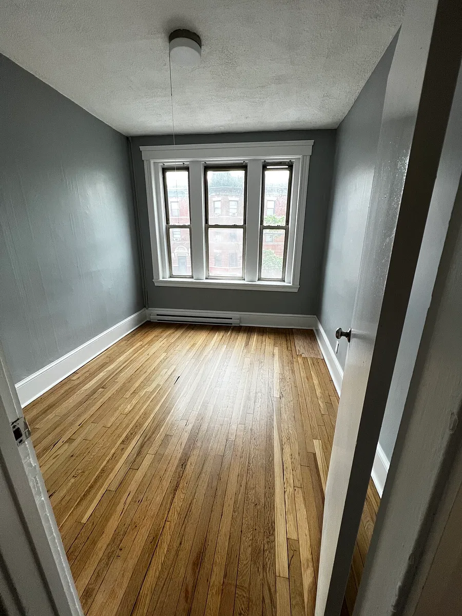 Building Photo - 883 Huntington Ave #5