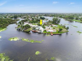 6524 Paul Mar Dr, Lake Worth, FL 33462