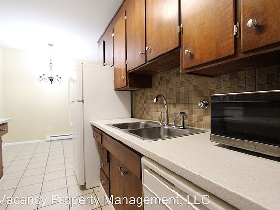 2nd image of 22521 30th Ave S APT 10