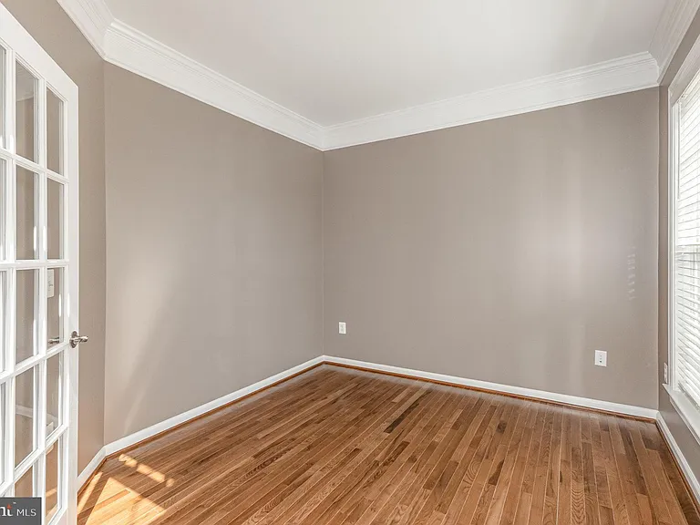 2114 Jellico Ct — Photo 6