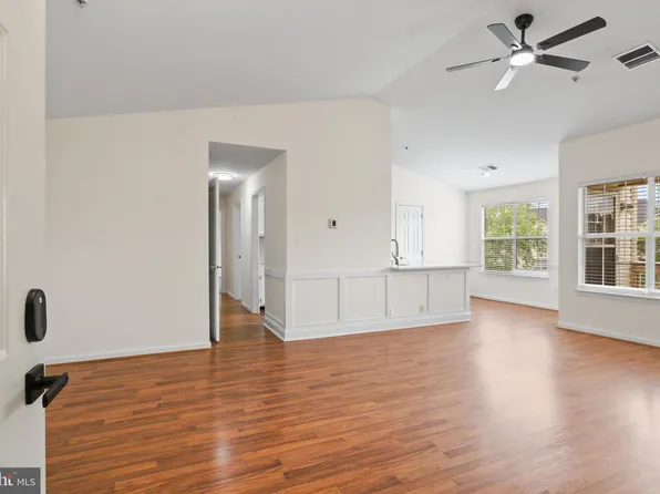 11014 Koman Cir APT 304, Manassas, VA 20109