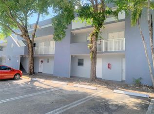9355 Fontainebleau Blvd APT C108, Miami, FL 33172