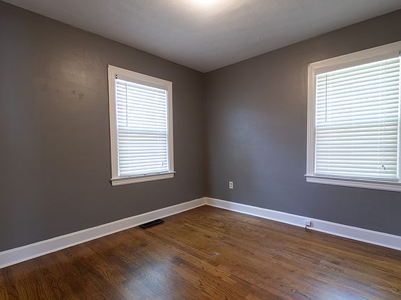 5th image of 1414 Holmes Ave