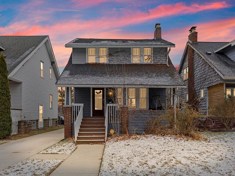 1st image of 817 W Eleven Mile Rd