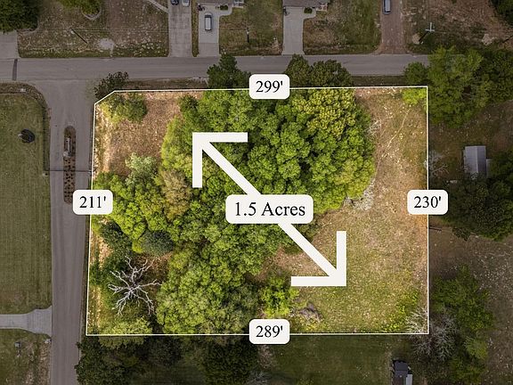 3rd image of 2413 Old Ranch Rd