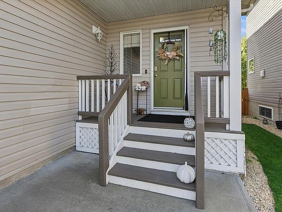 3rd image of 70 Greenfield Way