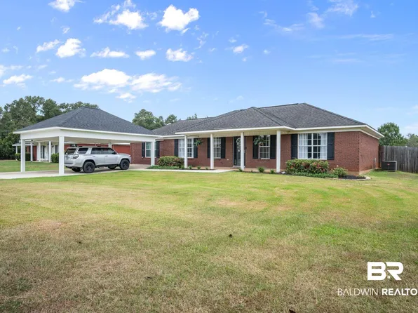 15747 Dogwood Rd, Bay Minette, AL 36507