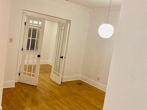 Flexible Space 1 - showing Skylight