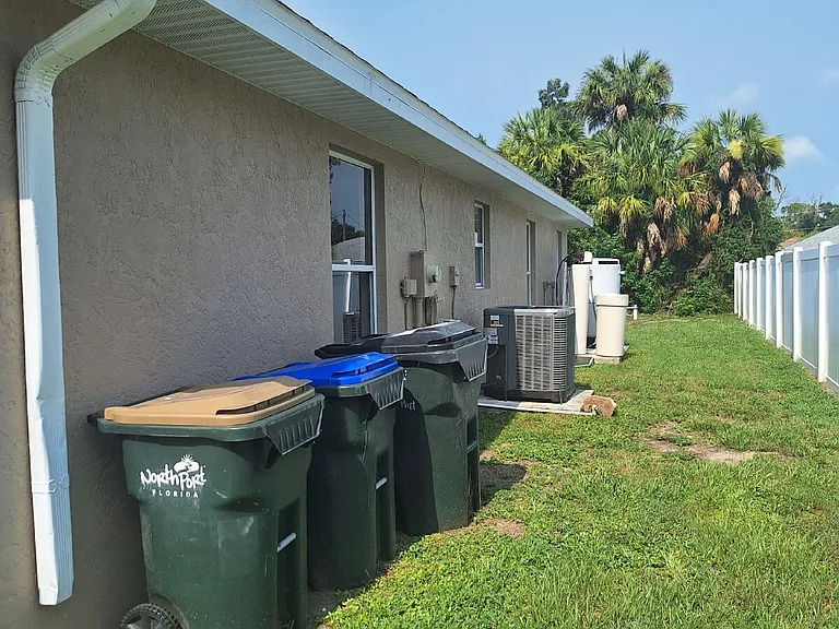 1220 Waycross St — Photo 33
