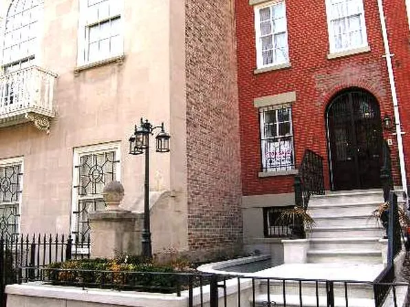 134 South Oxford Street image 1 of 1