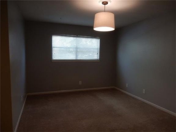 5th image of 1128 Hollow Creek Dr APT 3
