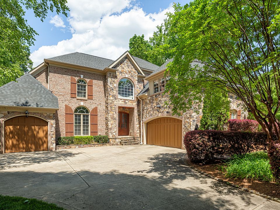 1st image of 405 Pondview Ct