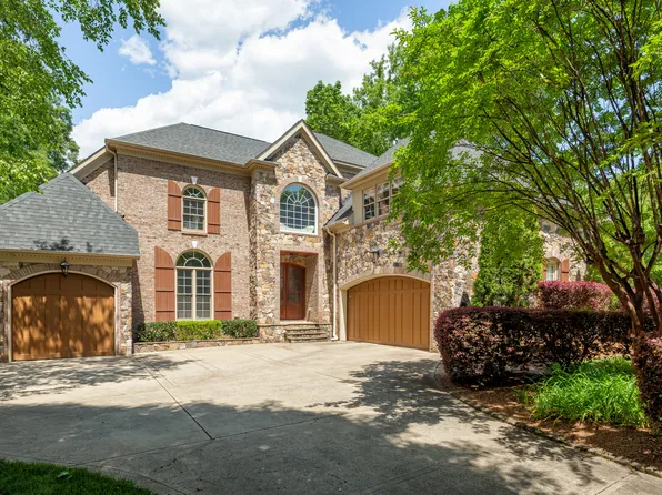 405 Pondview Ct, Waxhaw, NC 28173