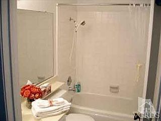 5th image of 292 Green Lea Pl