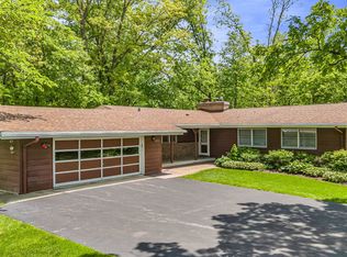 24721 S Walnut St, Crete, IL 60417