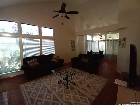 5th image of 9318 Andersonville Ln
