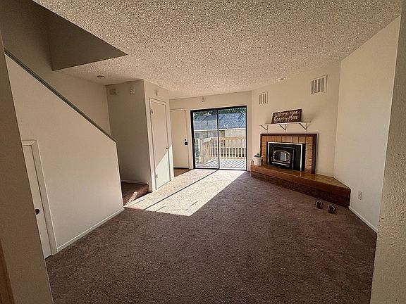 4th image of 750 Chorro St APT 12