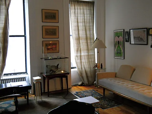 Rented by Brooklyn Heights Real Estate Inc | media 24