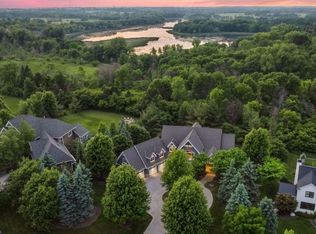 9726 Whistling Valley Rd, Lake Elmo, MN 55042