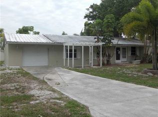719 Tropical Dr, Bradenton, FL 34208