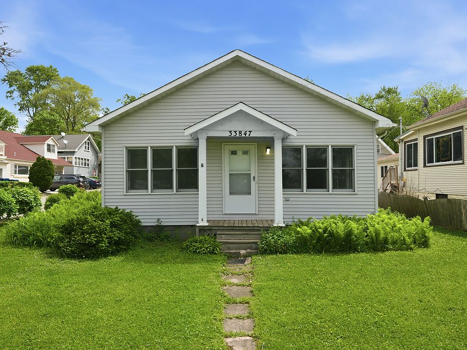 1st image of 33847 N Prospect Dr