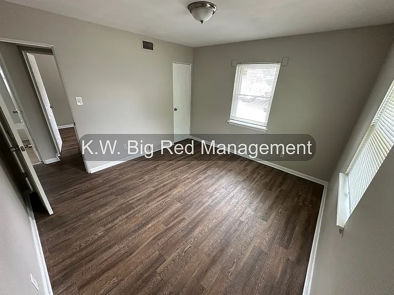 103 E Harrison Ave #3 — Photo 5