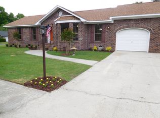 400 Terrier Rd, Goose Creek, SC 29445