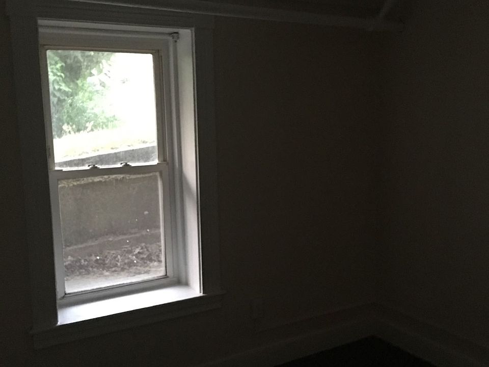 2nd image of 104 N Main St APT E