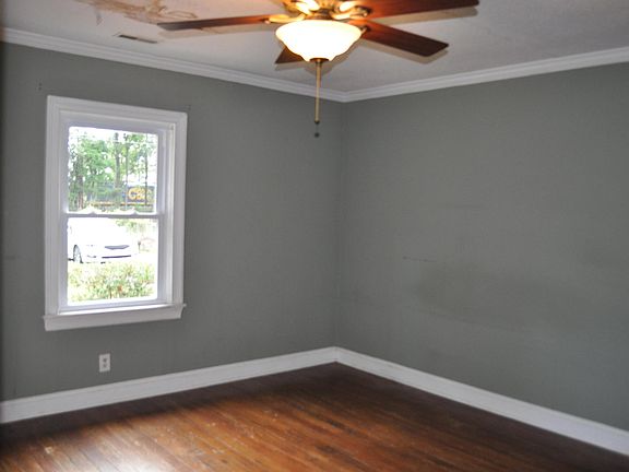 5th image of 4315 Dorsey Ave