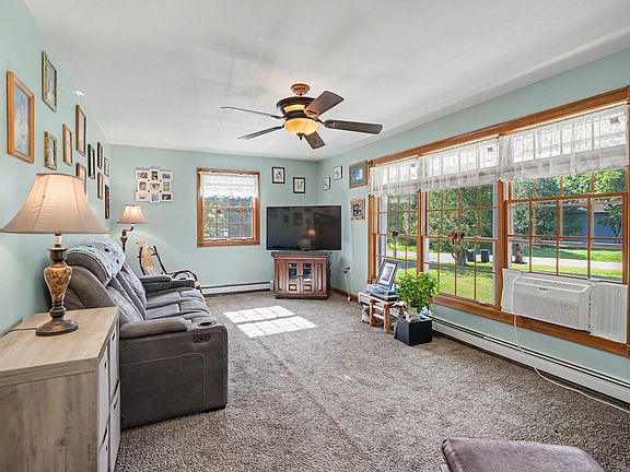 5th image of 35 Rosbo Ln