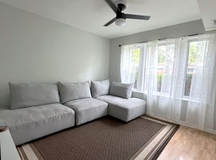 1241 Wisconsin Ave #1, Berwyn, IL 60402