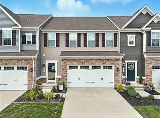 4877 Cedar Crest Ln, Stow, OH 44224