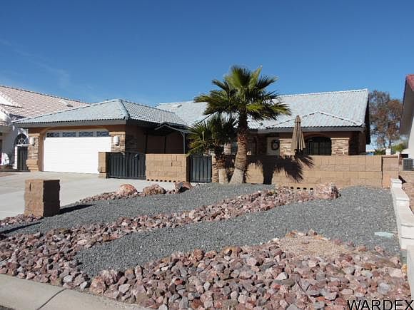 1st image of 2077 Desert Palms Dr