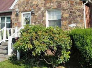 229 10th St, Princeton, WV 24740
