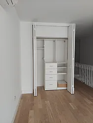 Rented by R New York