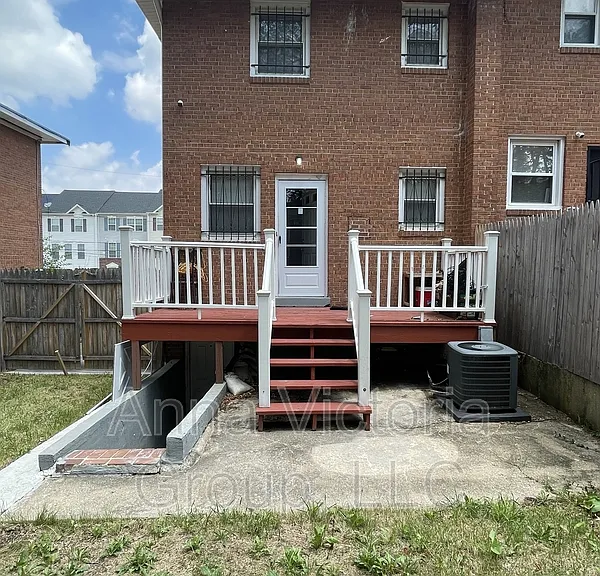 821 Maury Ave #1 — Photo 4