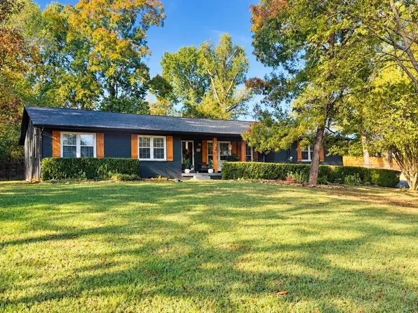 1000 Cheryl Dr, Lewisburg, TN 37091