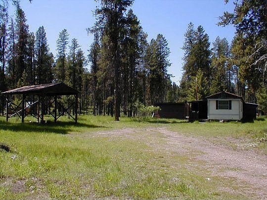 2nd image of 479 Grizzly Dr