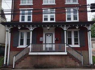 54 N Main St, Spring City, PA 19475