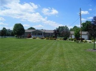 3145 Jones Rd, Diamond, OH 44412