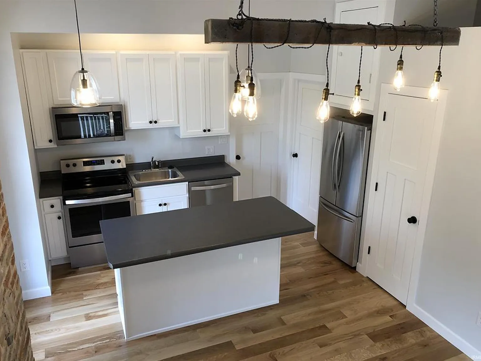 1 bed, 627 sqft, $1,395 — Photo 2