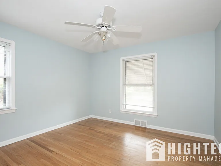 6528 S Canterbury Rd — Photo 32