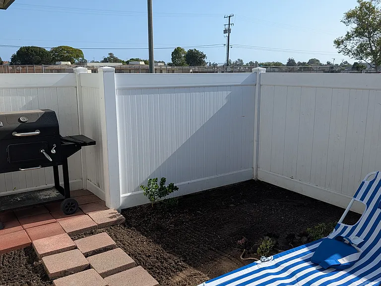 2242 Miramar Walk — Photo 8