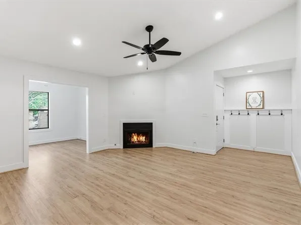 708 Parkaire Xing, Marietta, GA 30068