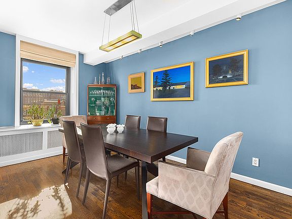 4th image of 315 W 23rd St APT 9D