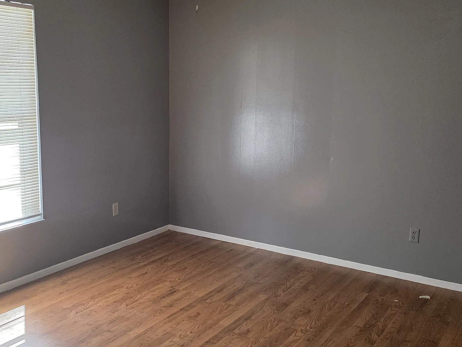 3 bed, 1119 sqft, $2,300 — Photo 4