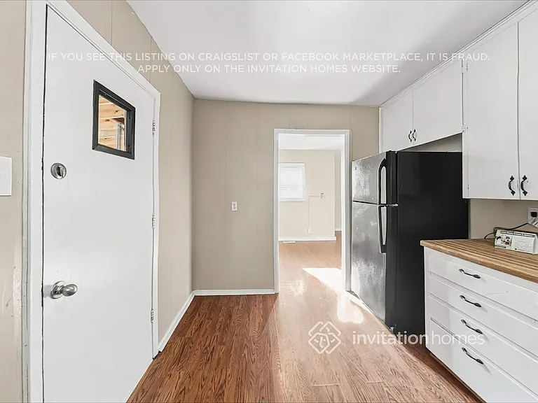 9240 Wigham St — Photo 13