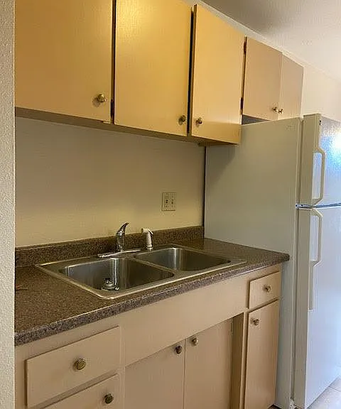 9029 35th Ave SW #206 — Photo 5